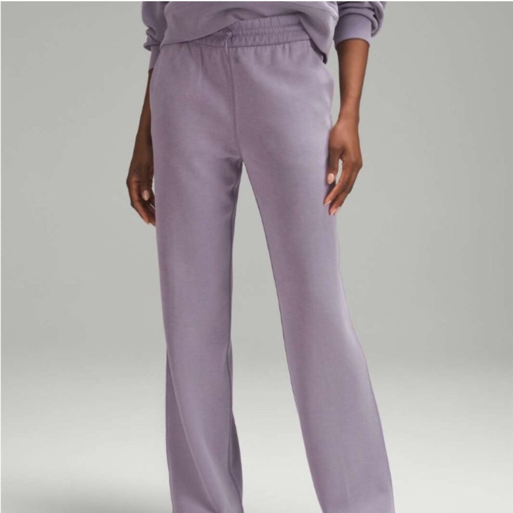 NWT Lululemon Softstreme High-Rise Pant